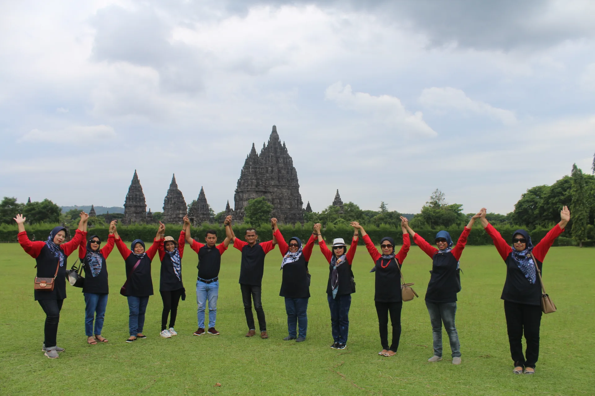 Aktivitas Outbound dan Keakraban Alam